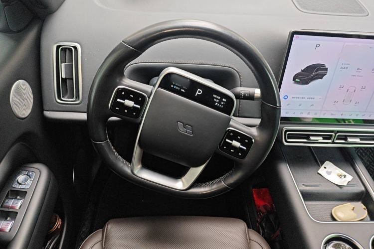 Used Li Auto L8 2023 Pro Model Steering Wheel