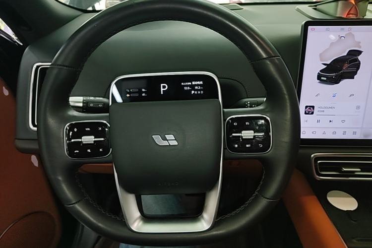 Used Li Auto L8 2023 Pro Model Steering Wheel