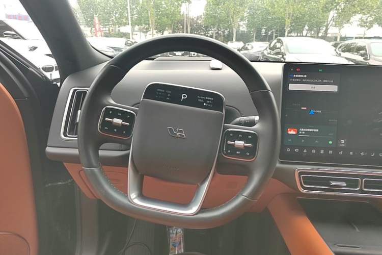 Used Li Auto L8 2023 Pro Model Steering Wheel
