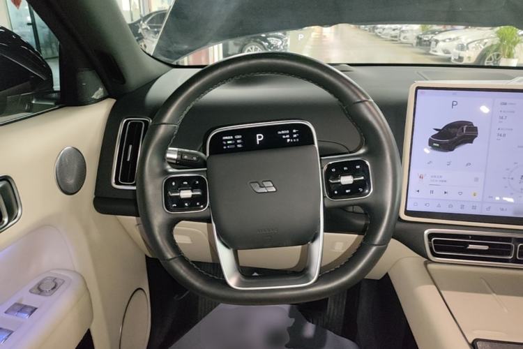 Used Li Auto L8 2023 Pro Model Steering Wheel
