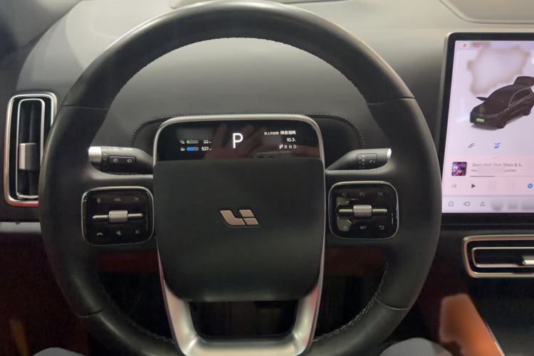 Used Li Auto L8 2023 Pro Model Steering Wheel