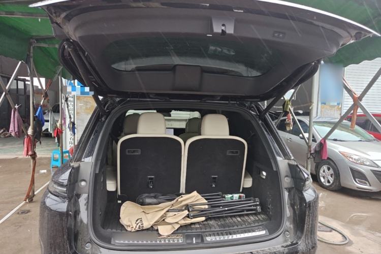 Used Li Auto L8 2023 Pro Model Trunk