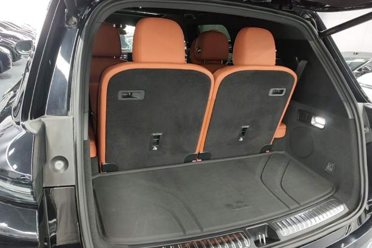 Used Li Auto L8 2023 Pro Model Trunk