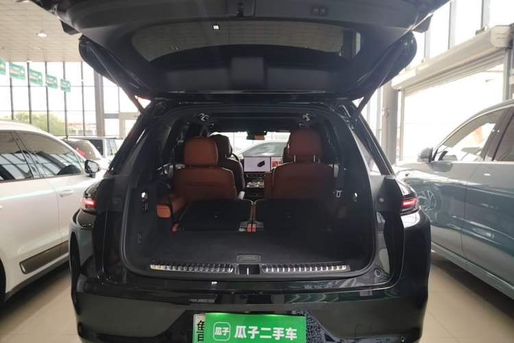 Used Li Auto L8 2023 Pro Model Trunk