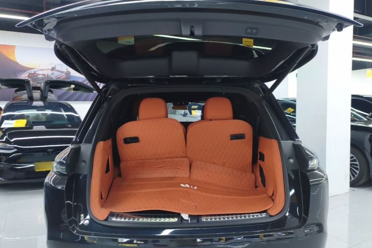 Used Li Auto L8 2023 Pro Model Trunk