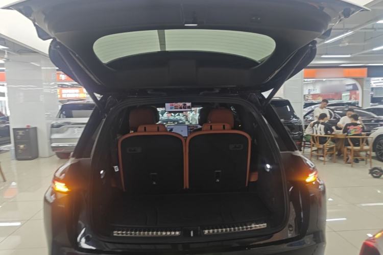 Used Li Auto L8 2023 Max model Trunk