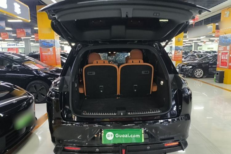 Used Li Auto L8 2023 Pro Model Trunk