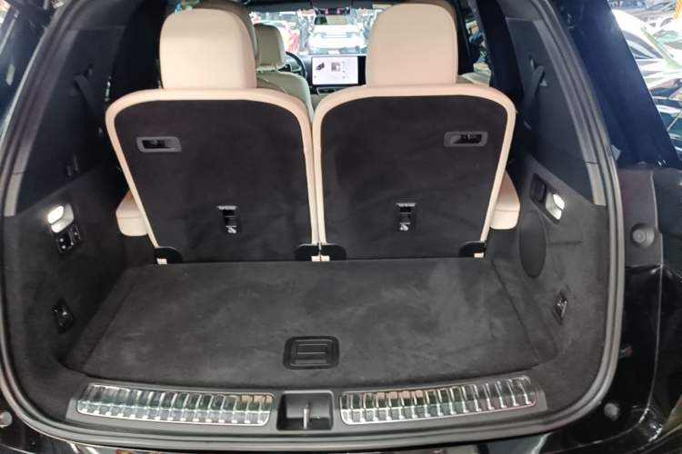 Used Li Auto L8 2023 Pro Model Trunk
