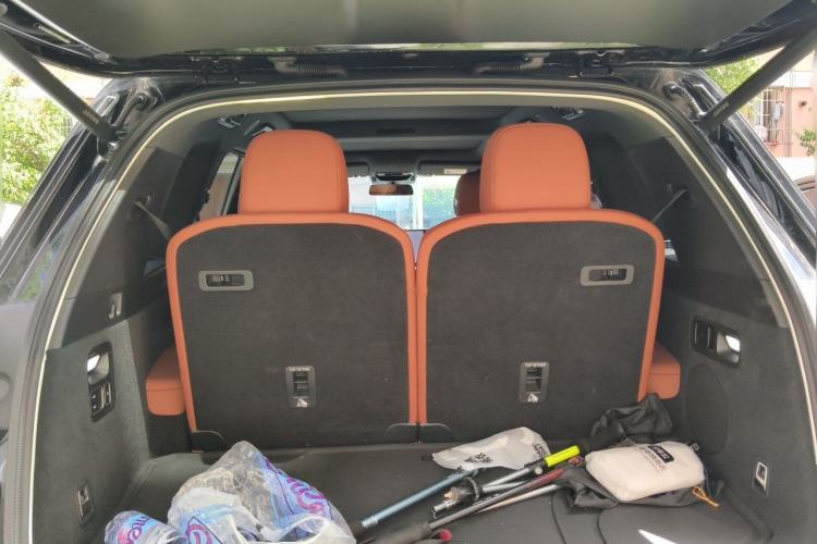 Used Li Auto L8 2023 Pro Model Trunk