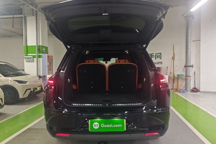 Used Li Auto L8 2023 Air model Trunk