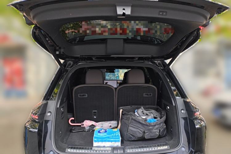 Used Li Auto L8 2023 Pro Model Trunk