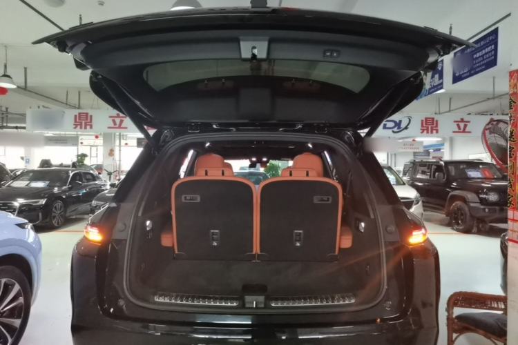 Used Li Auto L8 2023 Pro Model Trunk