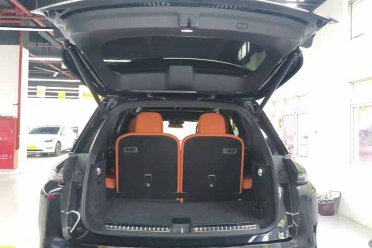 Used Li Auto L8 2023 Air model Trunk