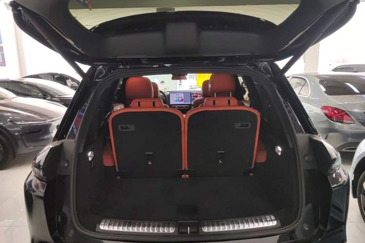 Used Li Auto L8 2023 Pro Model Trunk