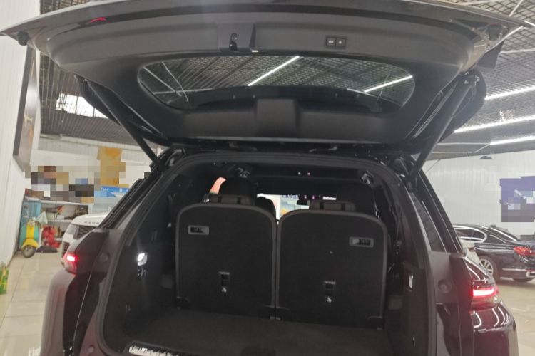 Used Li Auto L8 2023 Pro Model Trunk