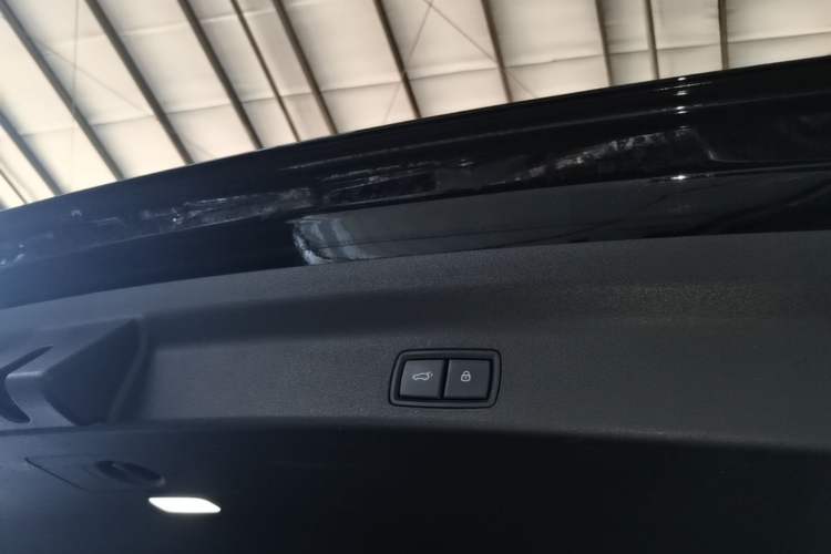 Used Li Auto L8 2023 Air model Trunk