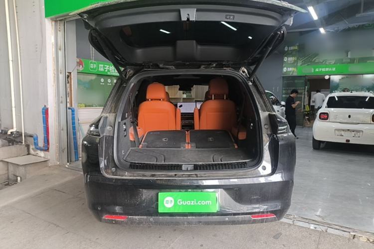 Used Li Auto L8 2023 Pro Model Trunk
