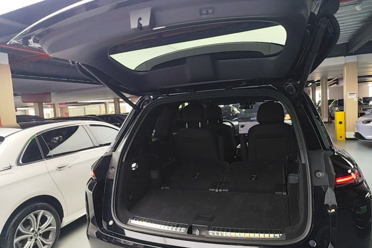 Used Li Auto L8 2023 Air model Trunk