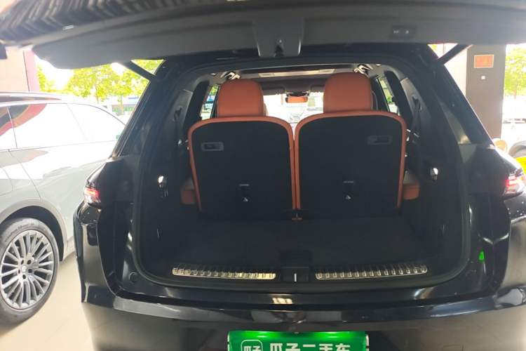 Used Li Auto L8 2023 Max model Trunk