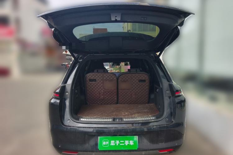 Used Li Auto L8 2023 Pro Model Trunk