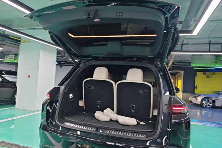 Used Li Auto L8 2023 Pro Model Trunk