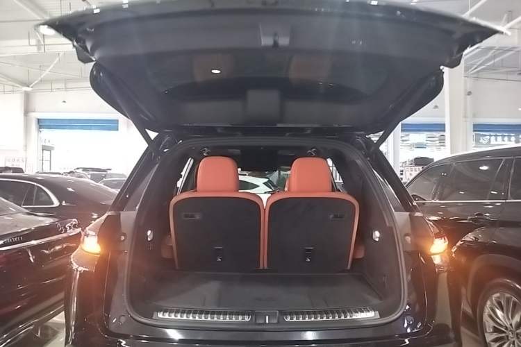 Used Li Auto L8 2023 Max model Trunk