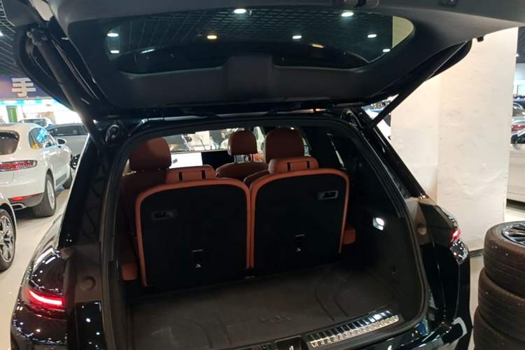 Used Li Auto L8 2023 Pro Model Trunk