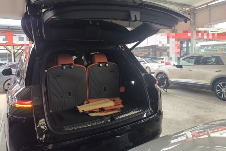 Used Li Auto L8 2023 Max model Trunk