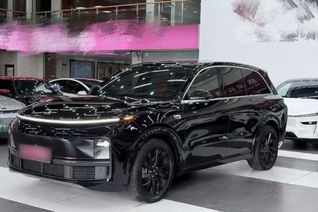 Li Auto L8 2023 Pro Model مستعملة