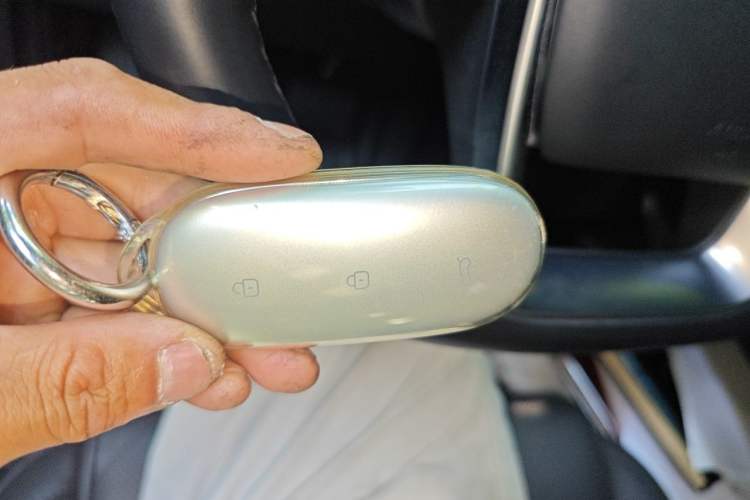 Used Li Auto L8 2023 Air model Vehicle Key