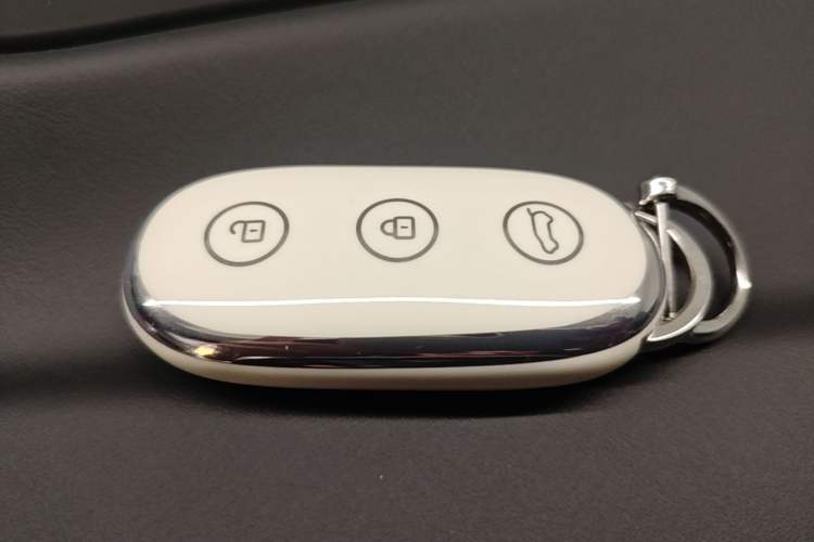 Used Li Auto L8 2023 Air model Vehicle Key
