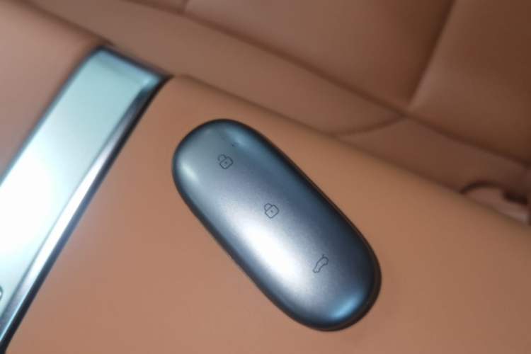 Used Li Auto L8 2023 Air model Vehicle Key