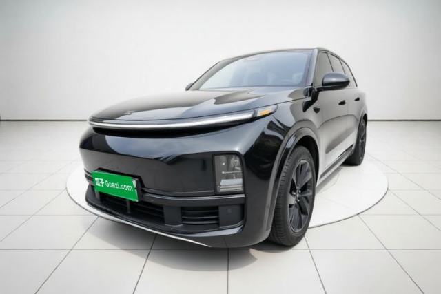 Li Auto L8 2023 Pro Model с пробегом