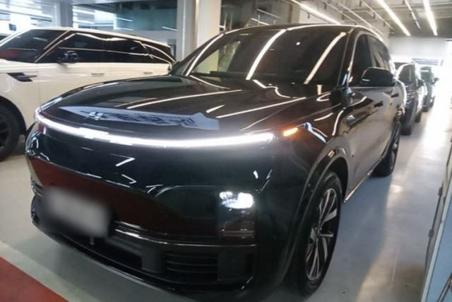 Used Li Auto L8 2023 Air model