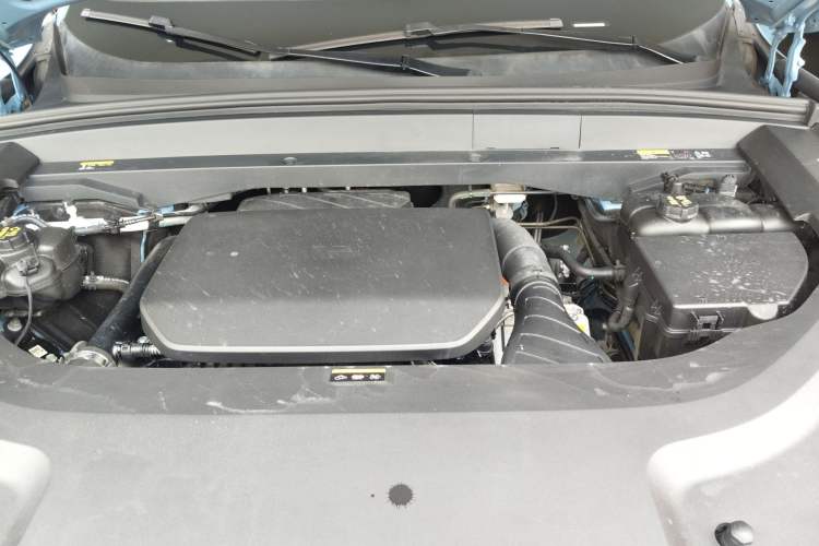 Used Li Auto L8 2023 Max model Engine Bay