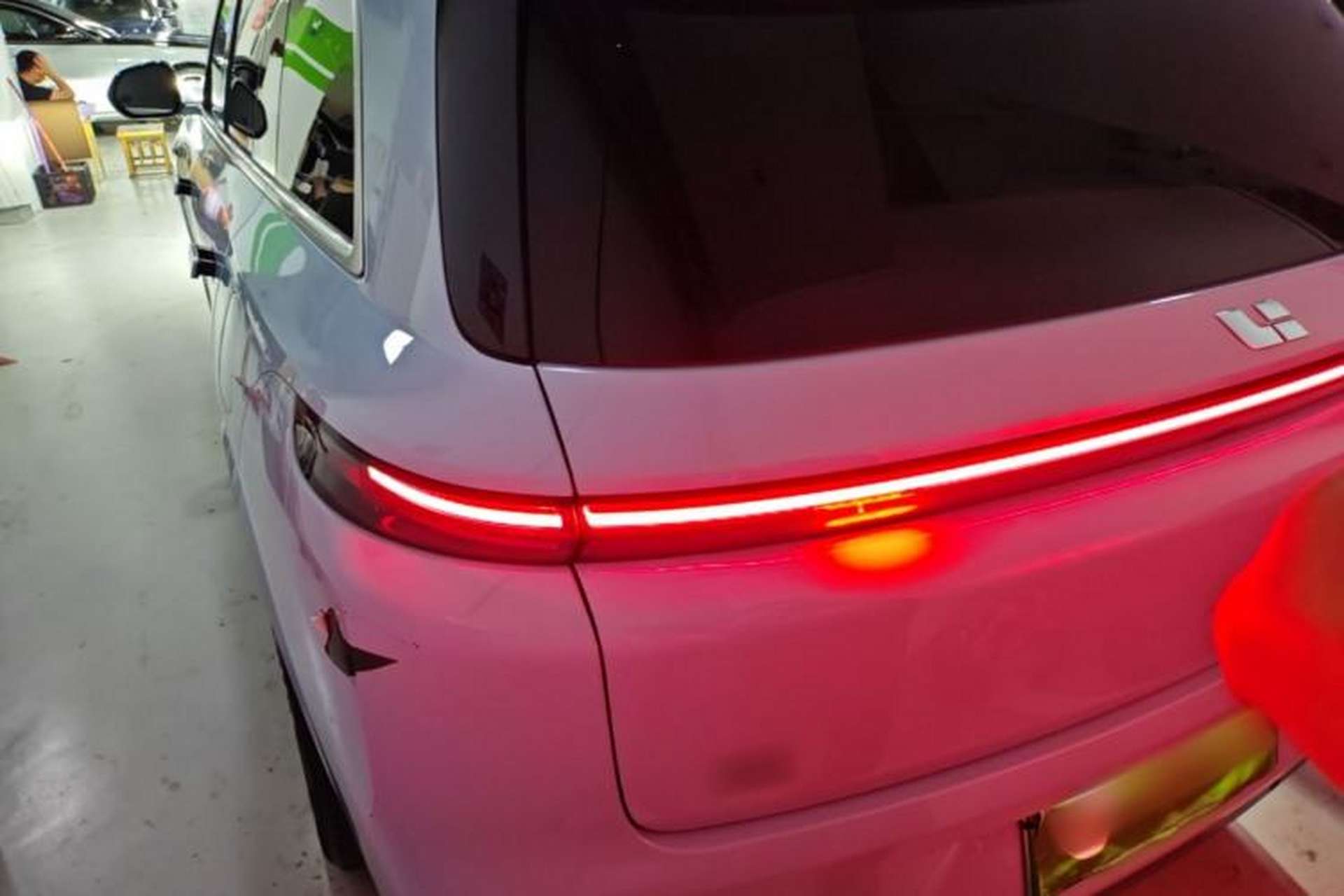 Used Li Auto L8 2023 Max model Exterior 2