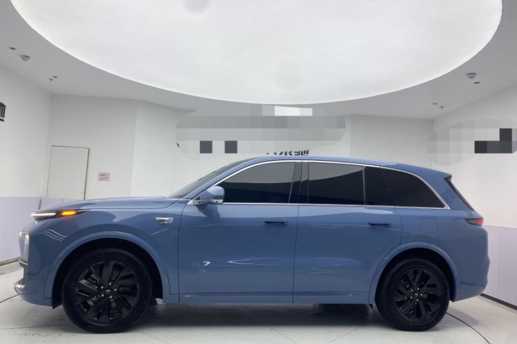 Used Li Auto L8 2023 Pro Model Exterior 3