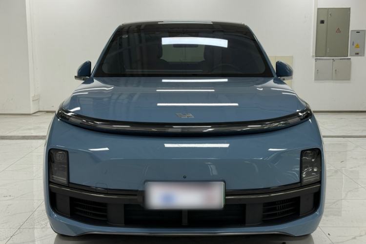 Used Li Auto L8 2023 Pro Model Exterior 4