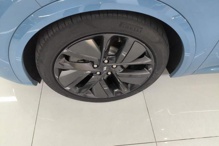 Used Li Auto L8 2023 Pro Model Exterior 7