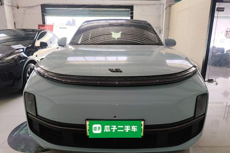 Used Li Auto L8 2023 Pro Model Front