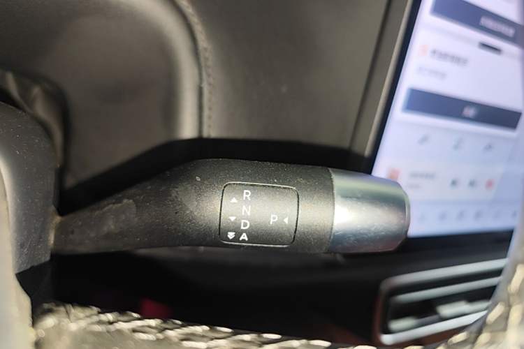Used Li Auto L8 2023 Pro Model Gear Lever
