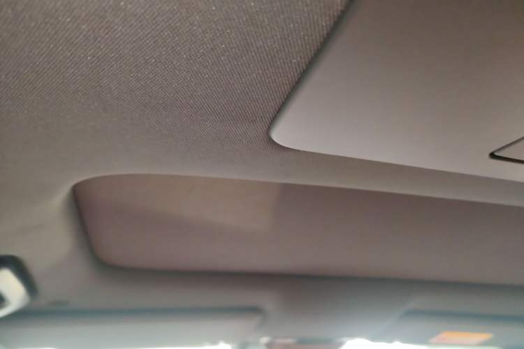 Used Li Auto L8 2023 Max model Headliner