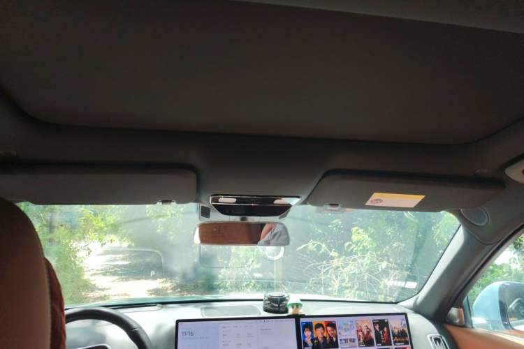 Used Li Auto L8 2023 Pro Model Headliner