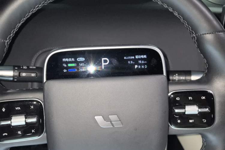 Used Li Auto L8 2023 Pro Model Instrument Cluster