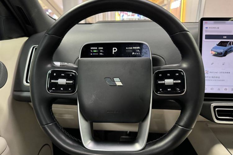 Used Li Auto L8 2023 Max model Interior 2