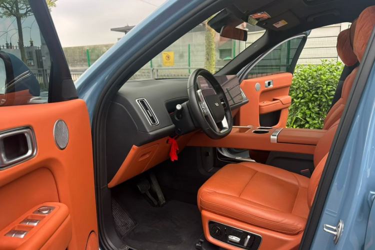 Used Li Auto L8 2023 Max model Interior 3