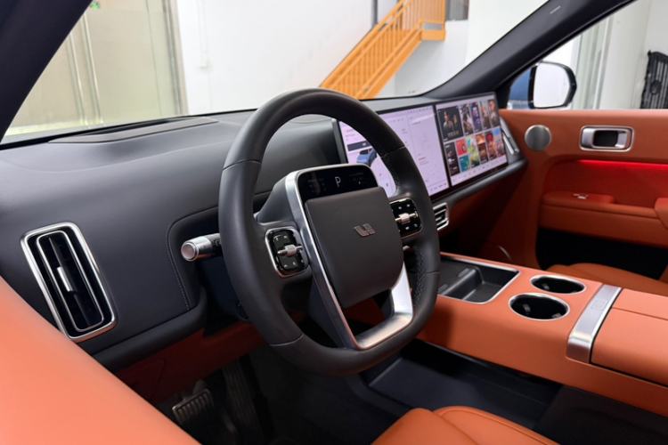 Used Li Auto L8 2023 Pro Model Interior 4