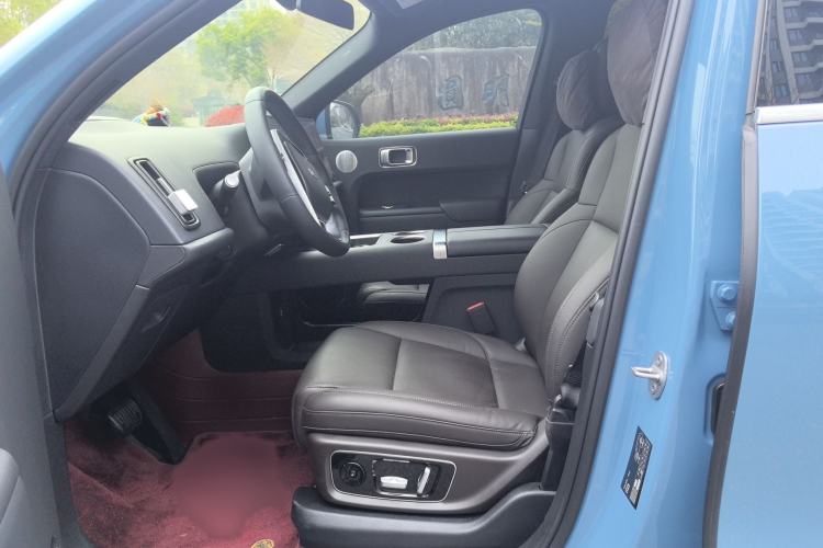Used Li Auto L8 2023 Max model Interior 5