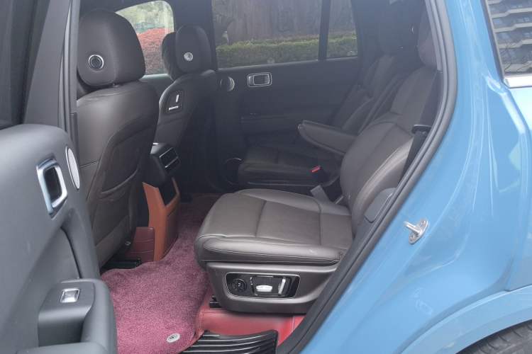 Used Li Auto L8 2023 Max model Interior 6
