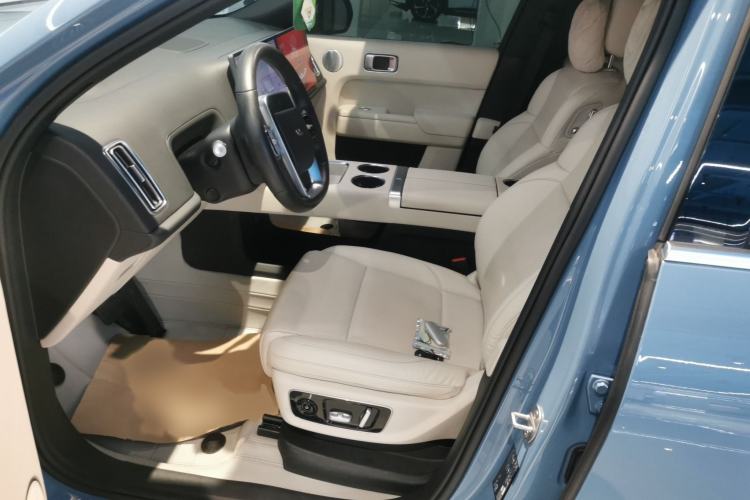 Used Li Auto L8 2023 Pro Model Left Front Seat